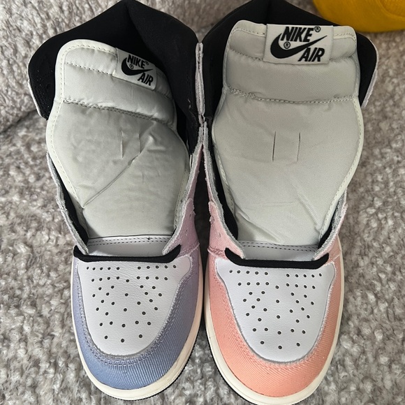 Nike Air Jordan 1 Retro High OG Skyline Sneakers Mens 6.5 W8 New no box - Picture 4 of 7